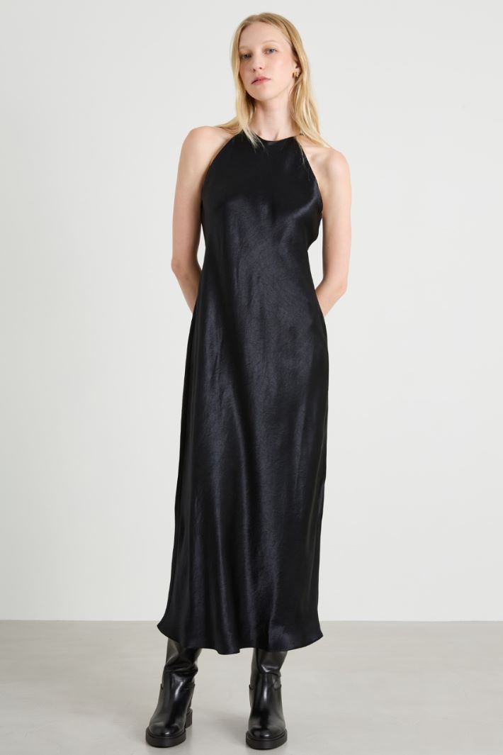 Long dress with halter neckline Intrend - 2