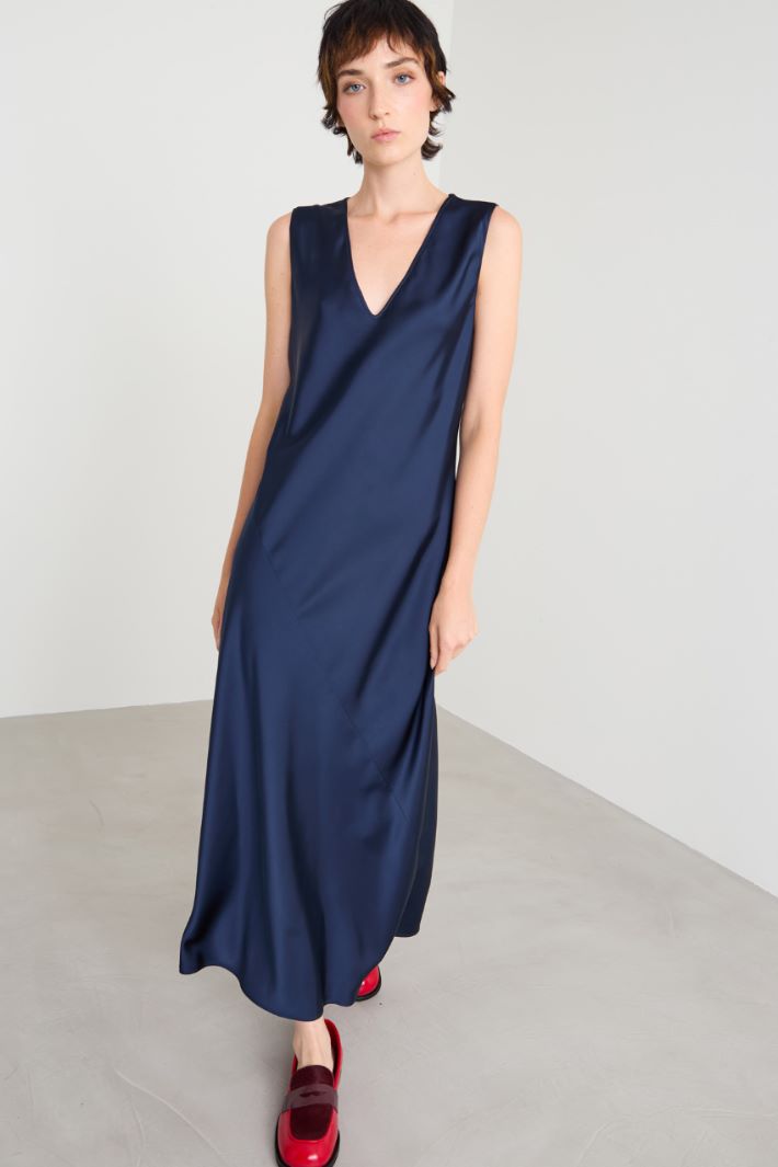 Satin dress Intrend - 2