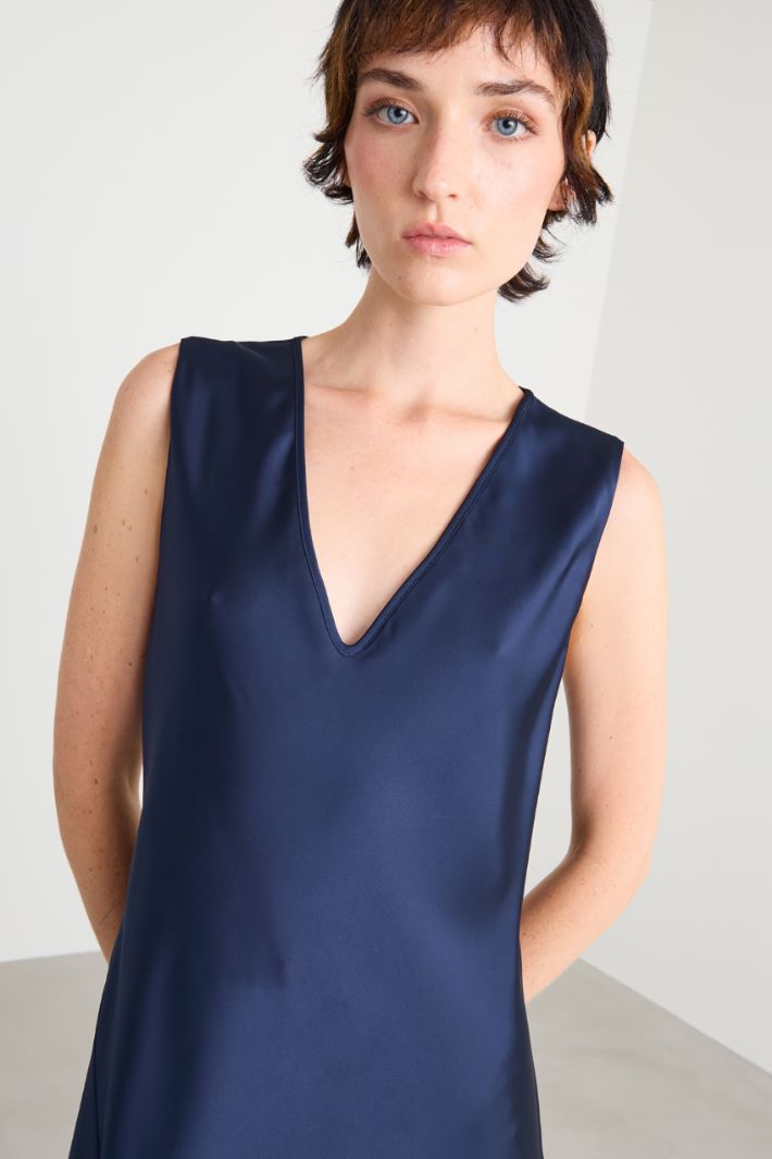 Satin dress Intrend - 4