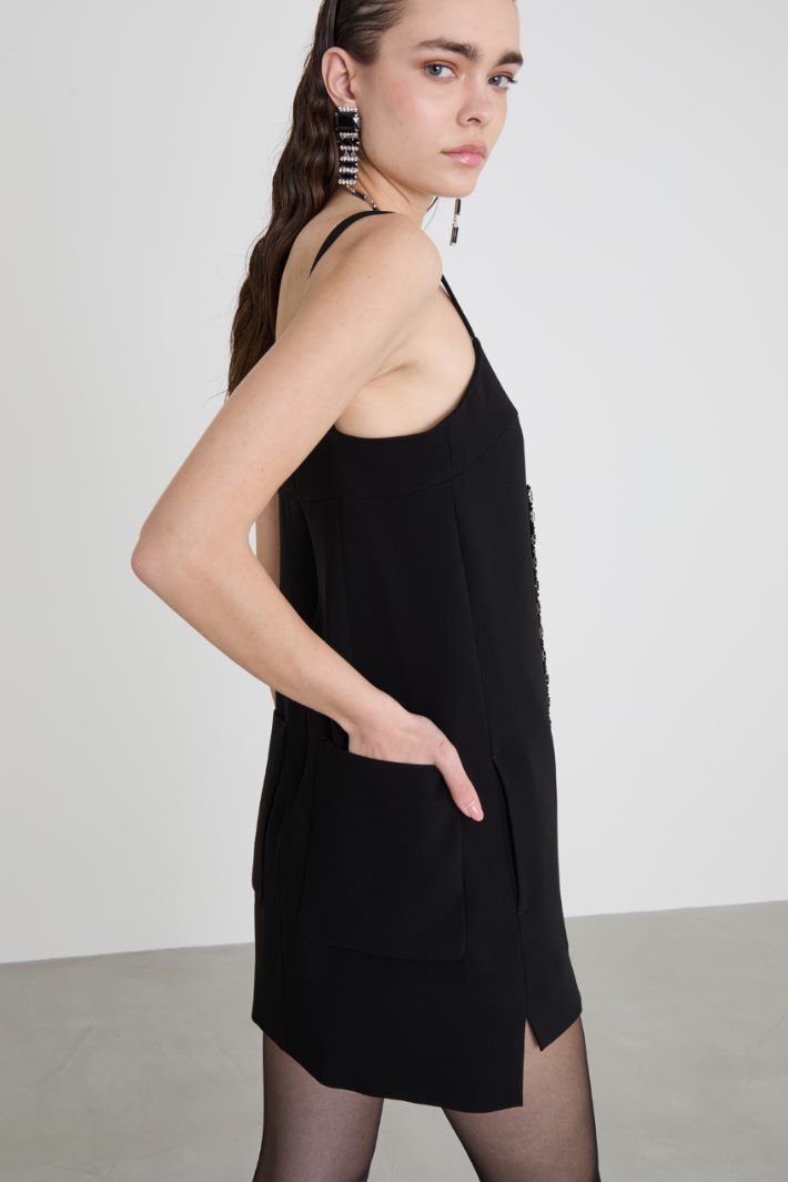 Mini-dress with crystals Intrend - 4