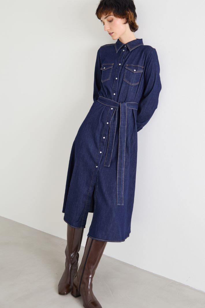 Vestido camisero de denim Intrend - 2