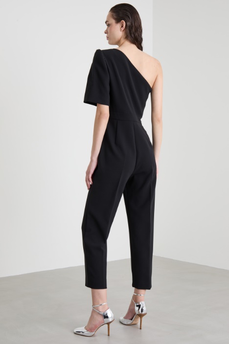 Mono de cady con un solo hombro