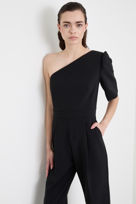 Mono de cady con un solo hombro