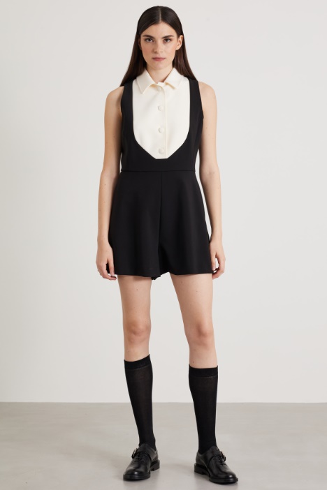 Mono efecto esmoquin