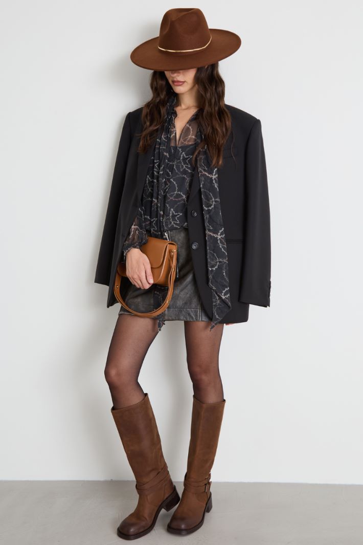 Blusa in georgette con foulard Intrend - 3