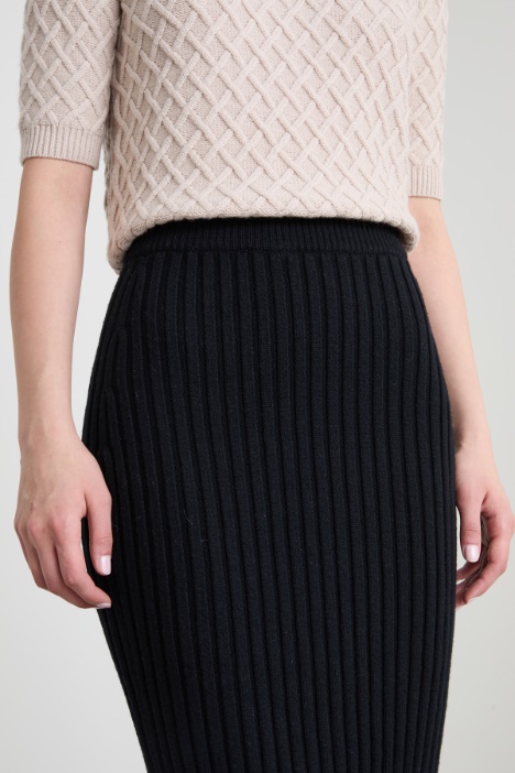 Falda en punto de lana y cachemira