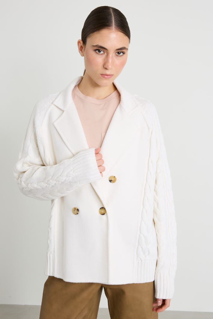 Pea coat with knitted inserts Intrend - 2