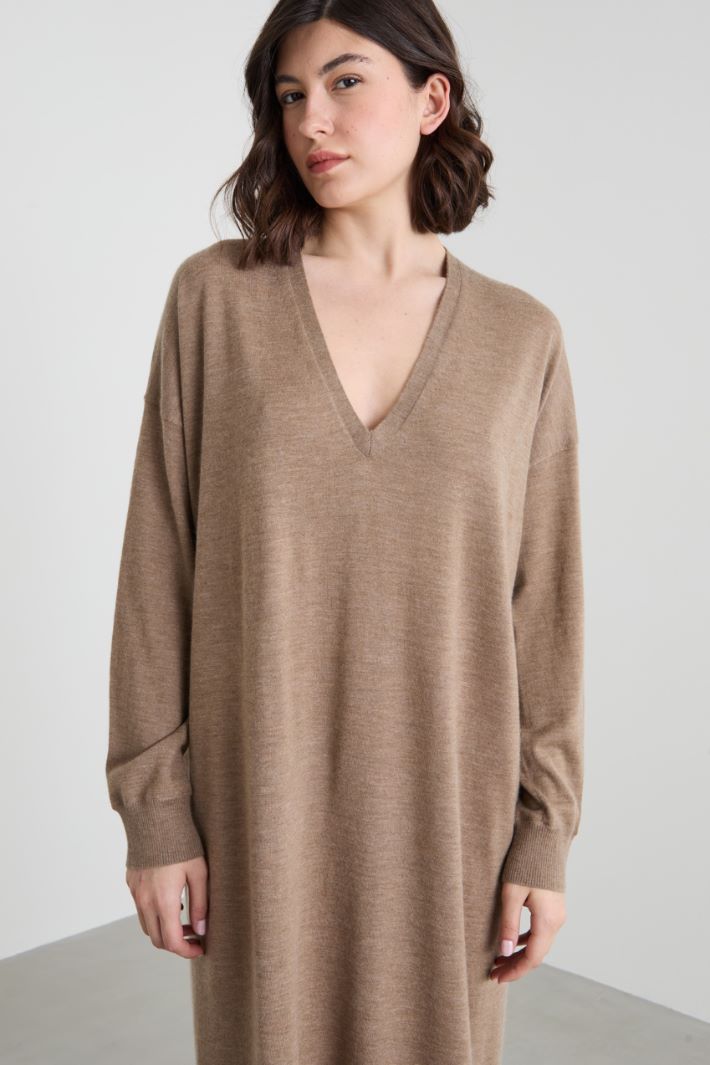 Cashmere yarn pullover dress Intrend - 4