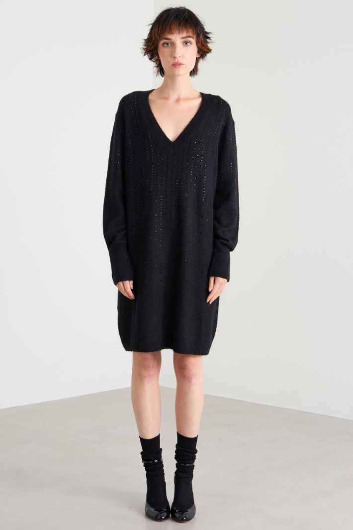 Rhinestone-adorned knit dress Intrend - 2