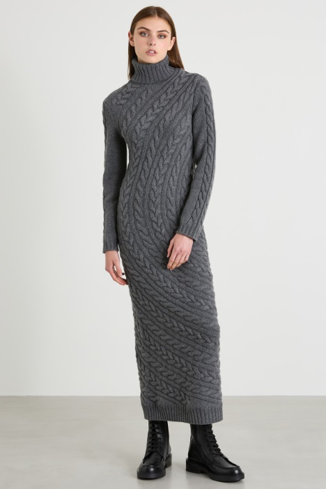 Abito in lana e cashmere