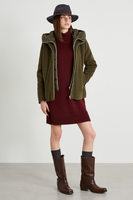 Short knitted dress Intrend