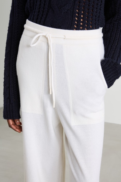 Pantaloni in lana e cashmere