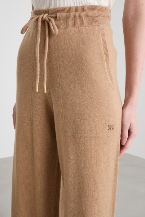 Pantaloni in lana e cashmere