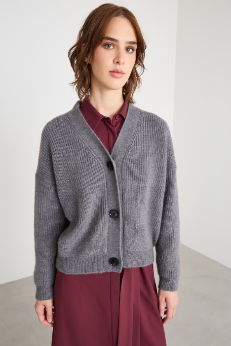 Cardigan con scollo a V