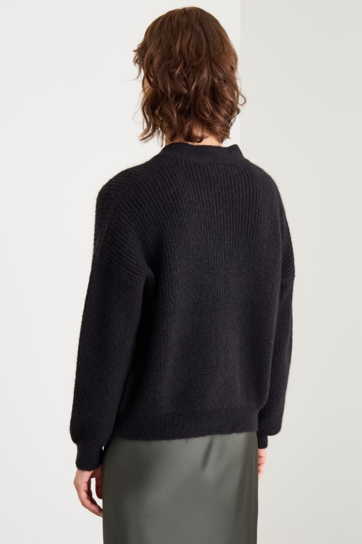 Cardigan con scollo a V Intrend - 4
