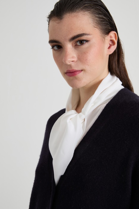 Cardigan lungo con paillettes