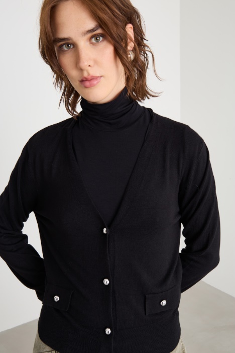 Cardigan con bottoni bijoux