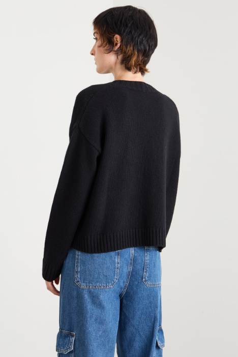 Cardigan in filato di pura lana