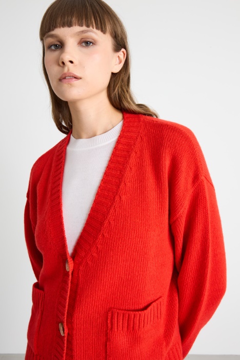 Cardigan con taschini