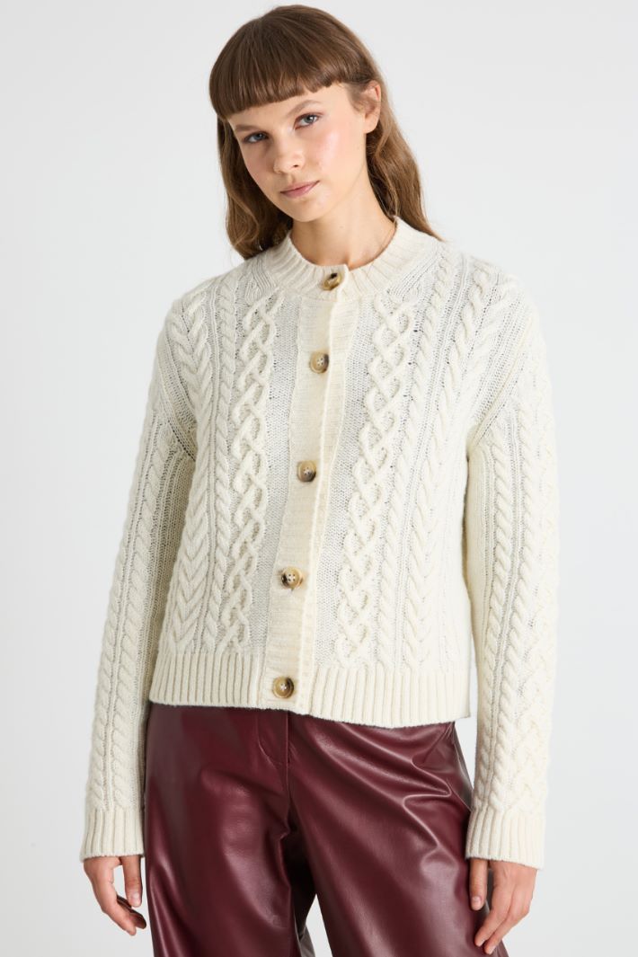 Cardigan with cable knit pattern Intrend - 2