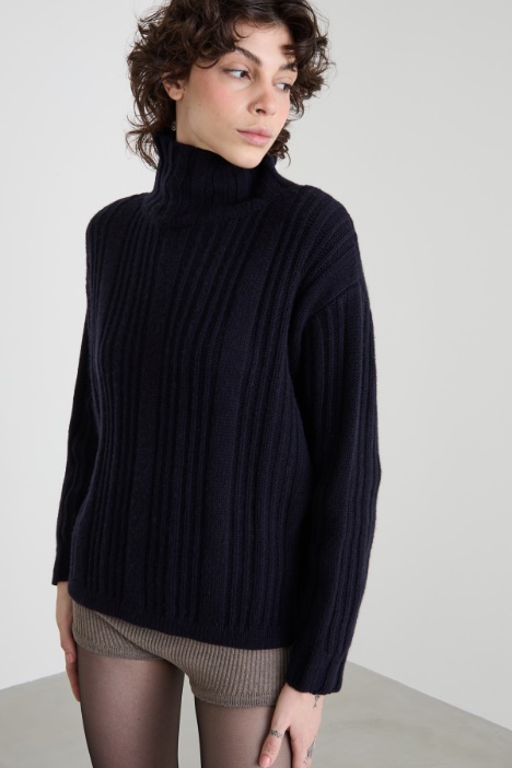 Maglia in lana e cashmere