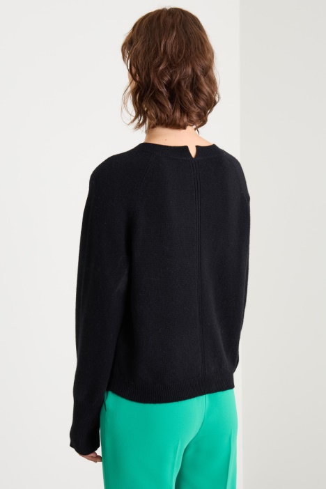 Suéter con mangas raglán