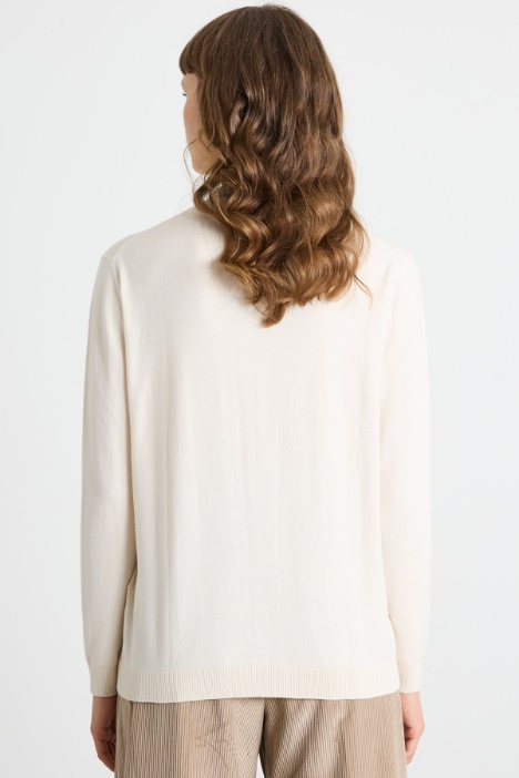 Dolcevita con profili a coste