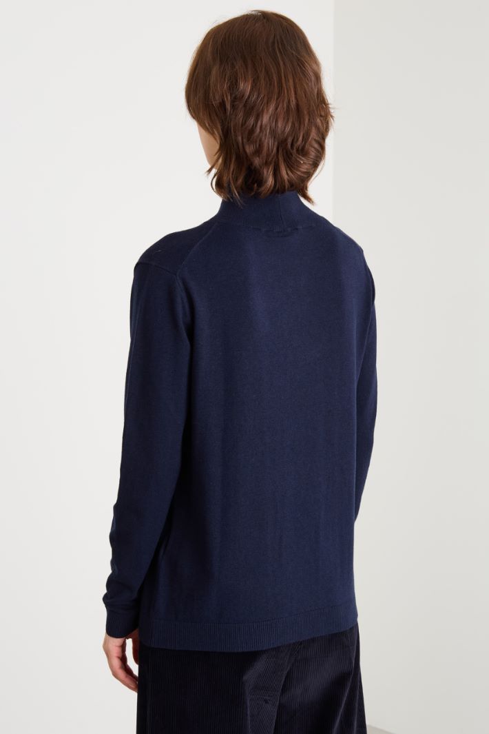 Turtleneck with ribbed trim Intrend - 4
