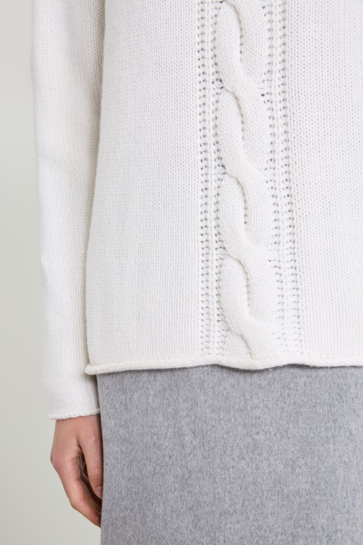 Maglia con dettaglio a treccia