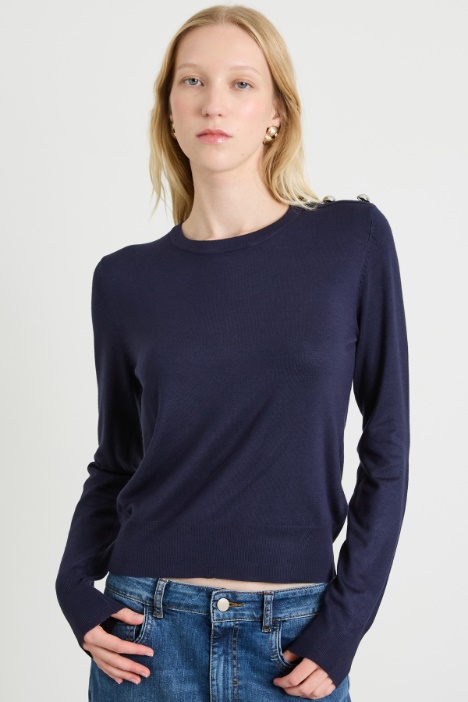 Buttoned sweater Intrend