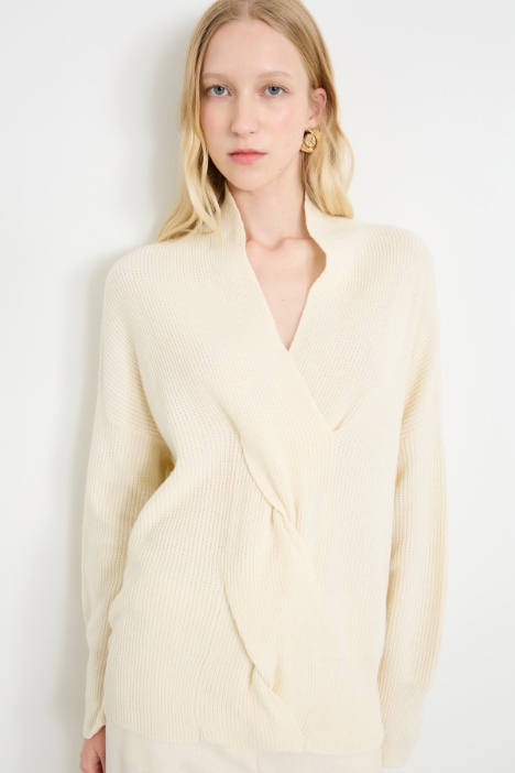 Maglia con maxi treccia