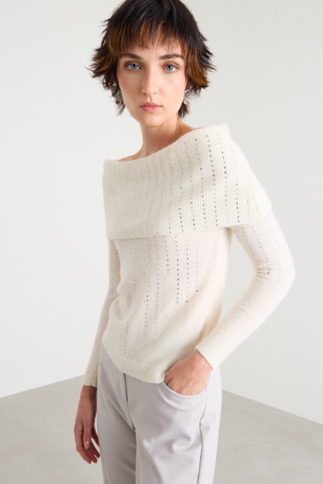 Maglia con strass e risvolto Intrend