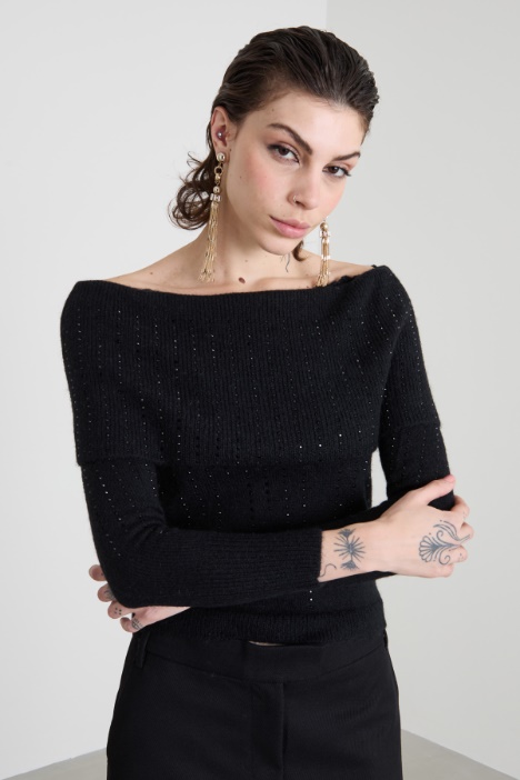 Rhinestone sweater with folded collar Intrend