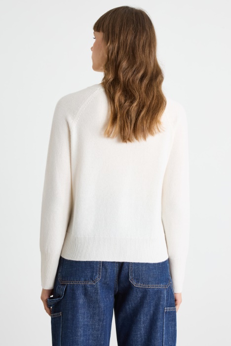 Maglia con maniche raglan