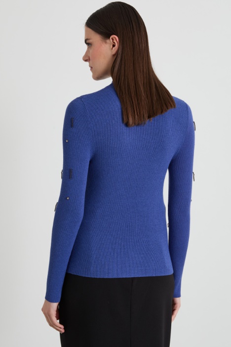 Maglia con ricami bijou