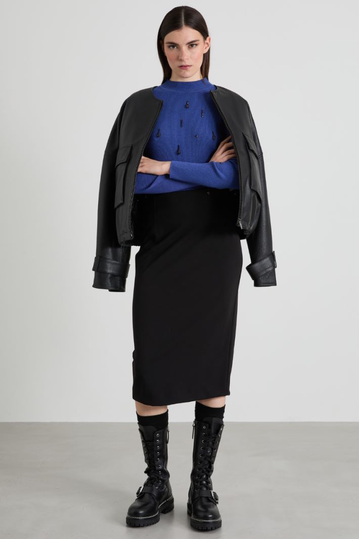 Sweater with bejewelled embroidery Intrend - 3