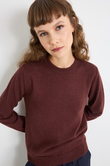 Maglia con scollo a giro