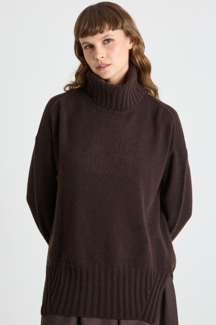 Oversized sweater with slits Intrend - 2