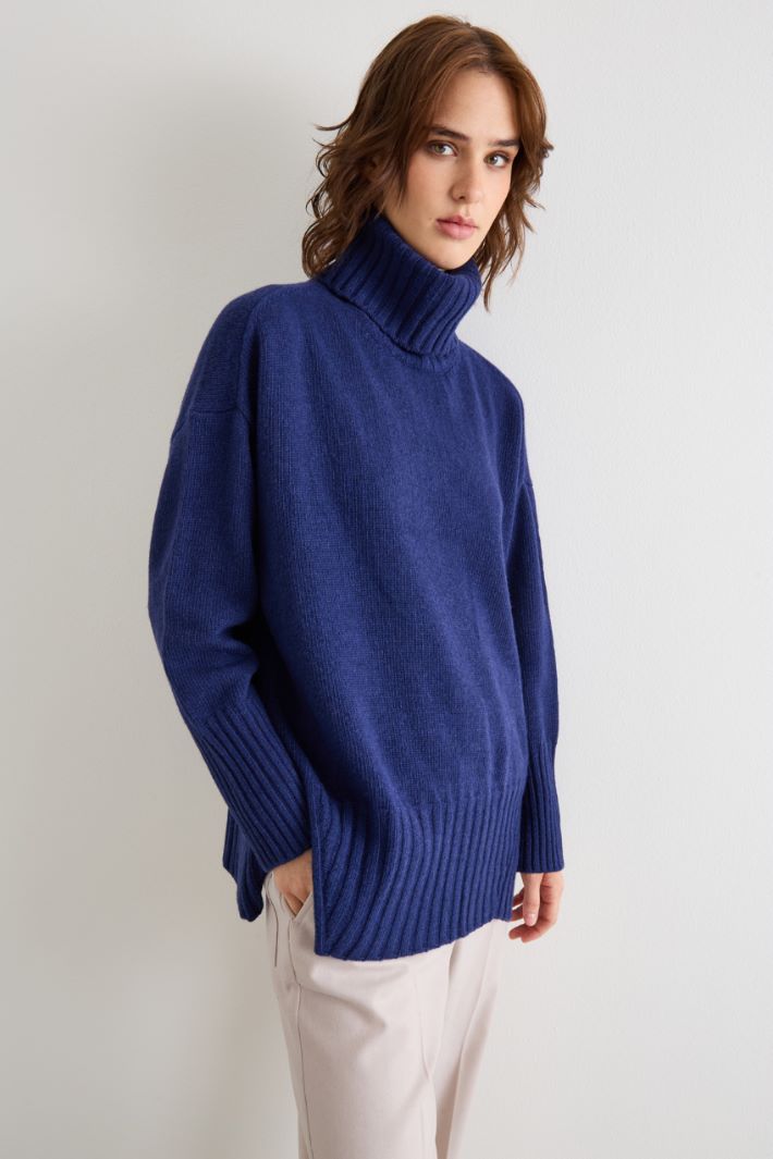 Oversized sweater with slits Intrend - 2