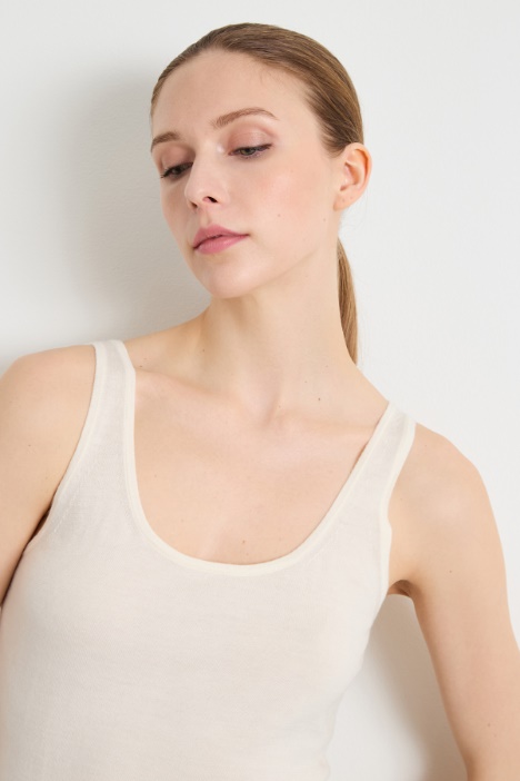 Canotta in cashmere leggero