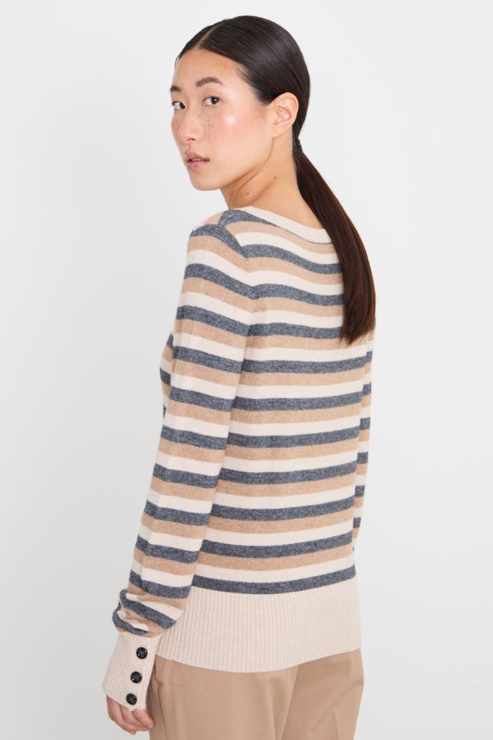 Wool and viscose blend sweater Intrend - 2