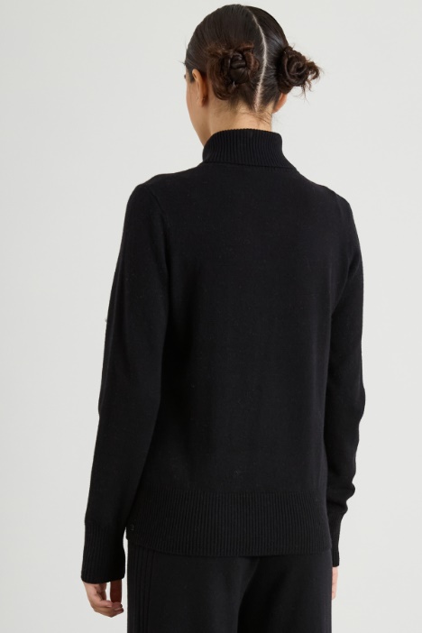 Jersey de cuello alto de lana y viscosa