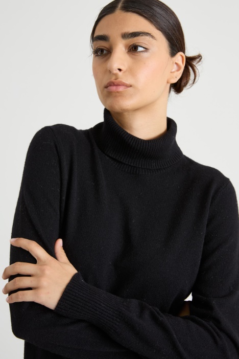 Jersey de cuello alto de lana y viscosa