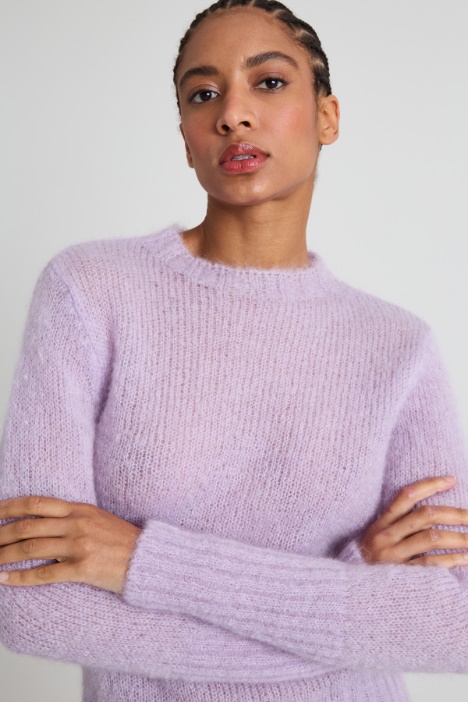 Suéter de cuello redondo de mohair
