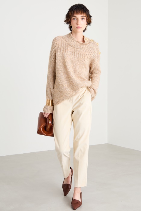 Buttoned sweater Intrend
