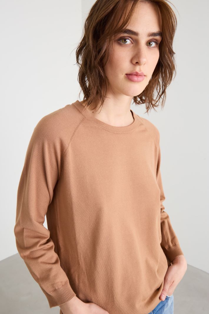 Sweater with raglan sleeves Intrend - 3