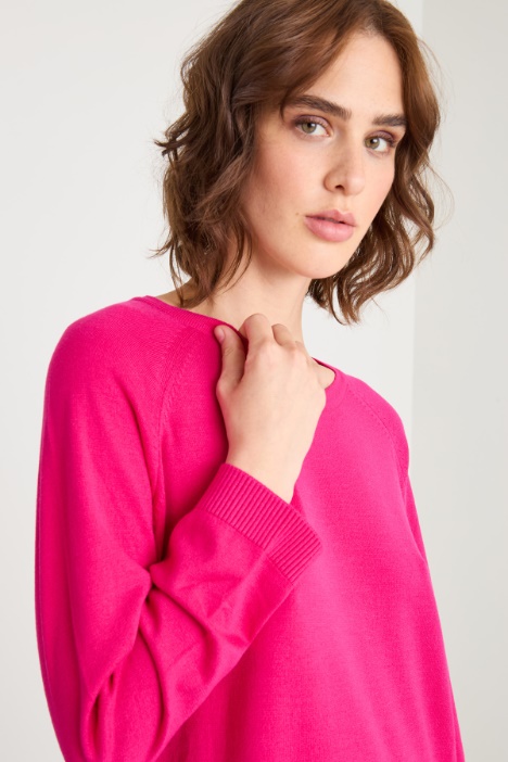 Maglia con maniche raglan