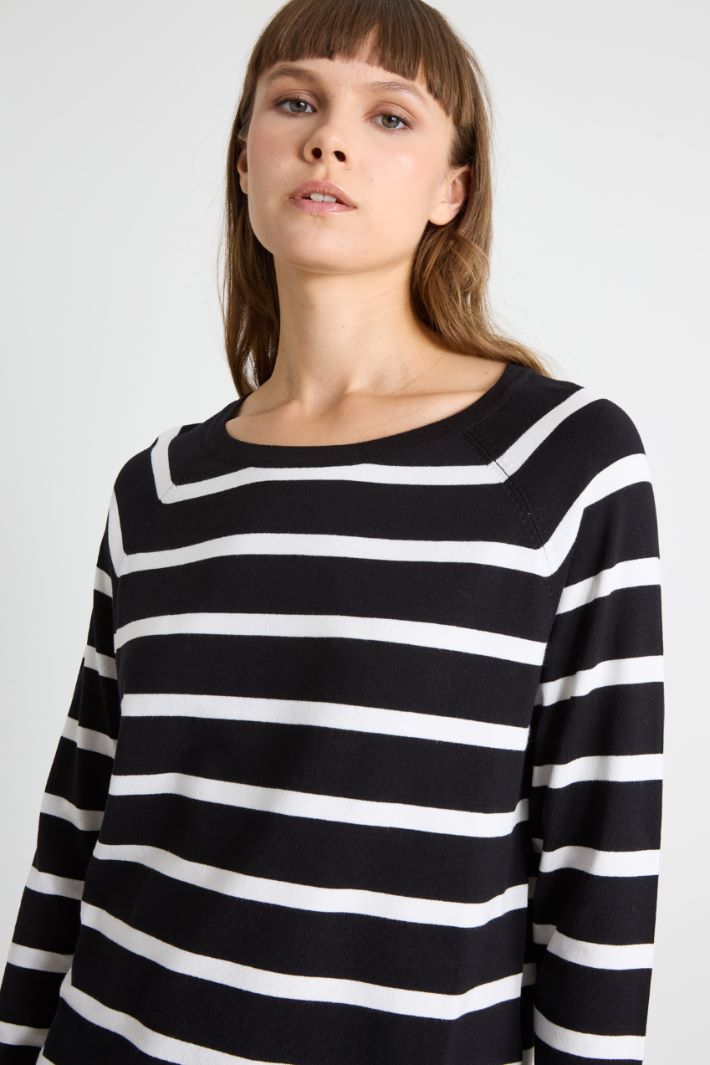 Raglan sleeve sweater Intrend - 3