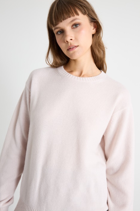 Maglia con scollo a giro