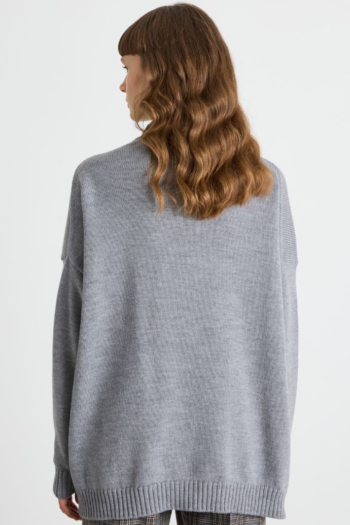 Maglia oversize con collo a cratere Intrend - 4
